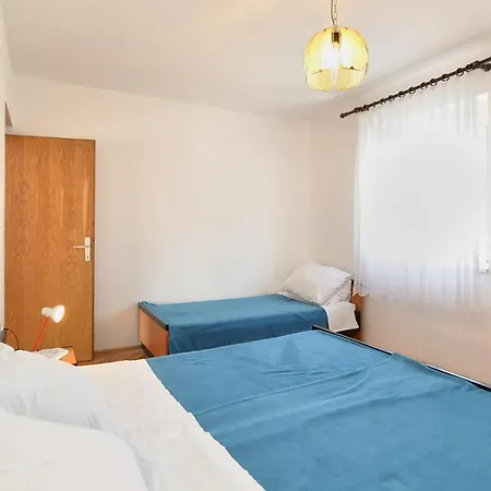 Apartment Apartment Desanka 668