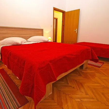 Apartment Desanka 668