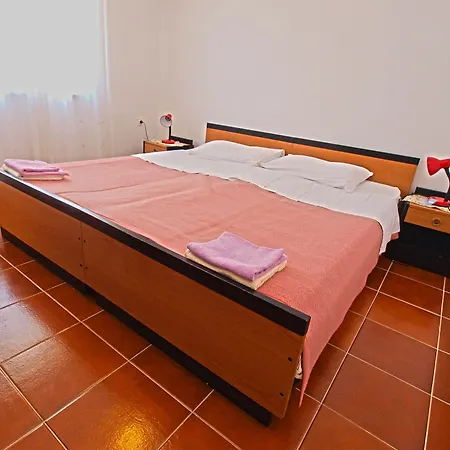 Apartment Desanka 668