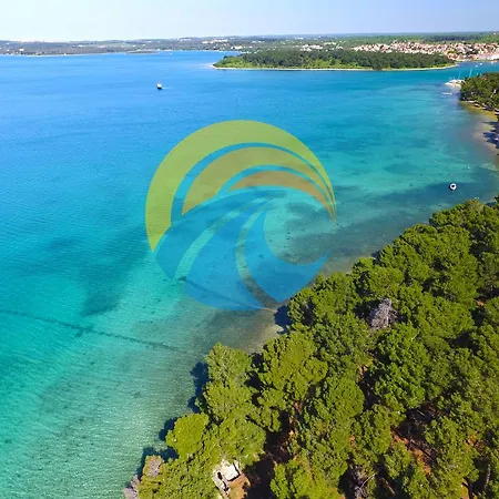 Desanka 668 מלון 2*