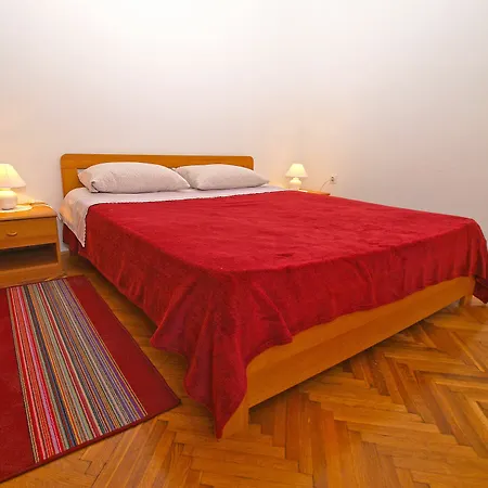 Desanka 668 2* מדולין